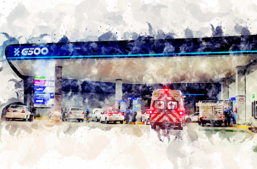 ¿En dónde cargan gasolina las ambulancias de la Cruz Roja?