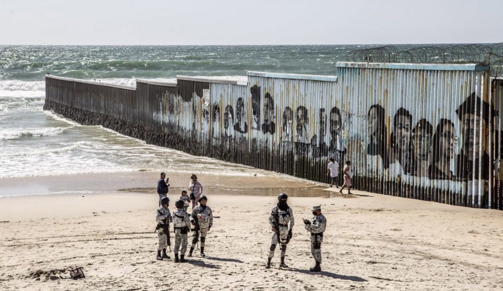 fuerte operativo en la frontera para encontrar a migrante perdido en el mar